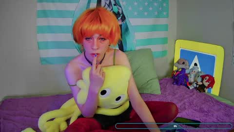 Poppy online show from April 14, 2:33 am