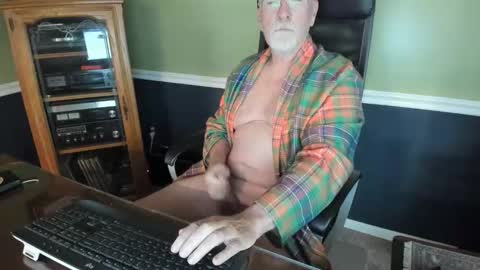 PoundinMyCock4U online show from April 17, 11:24 am