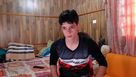 chris independent  online show from January 28, 9:19 pm