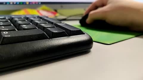 precummilker online show from January 15, 8:20 am