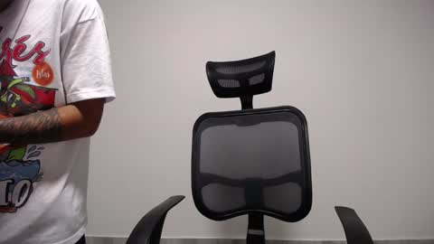 Plux online show from January 4, 5:16 am