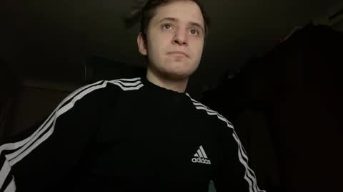 prettyboyhot01 online show from December 6, 7:21 am