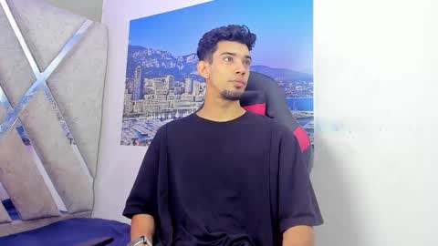 prince_arthur77 online show from December 3, 1:50 pm