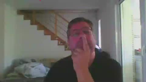 chris online show from July 25, 10:45 am