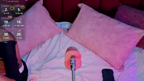 PRINCEPOPPY  online show from April 14, 4:23 am