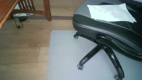 inewton online show from September 25, 2:05 pm