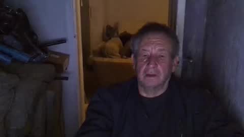 projectorepson online show from November 1, 8:57 pm