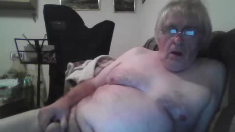 proudwelshman online show from December 11, 12:56 am