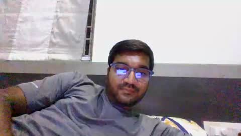 Snapshot of ptl1711 chatting on September 29, 5:53 pm ptl1711 online show from September 29, 5:53 pm