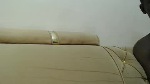 purple_hearts online show from September 19, 8:08 pm