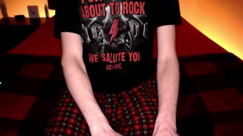 pussylover2182 online show from March 12, 5:04 am