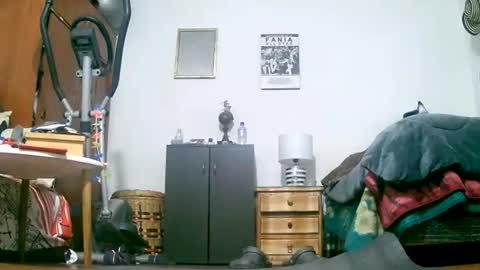 Snapshot of querubinrebelde chatting on December 31, 12:21 am Don Ramon online show from December 31, 12:21 am
