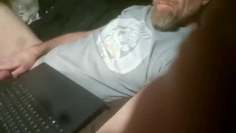 quitecool71 online show from March 6, 9:25 am