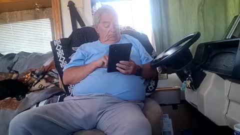 Radioman for fun online show from May 19, 3:18 pm