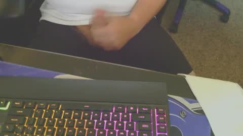 ragnorskol online show from October 3, 8:36 pm