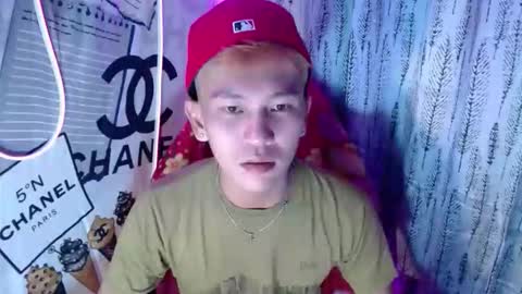 ralfhuge24 online show from December 15, 11:51 am