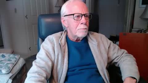 ranger1001 online show from January 11, 7:50 pm