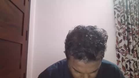 raul2k2 online show from April 18, 7:51 pm