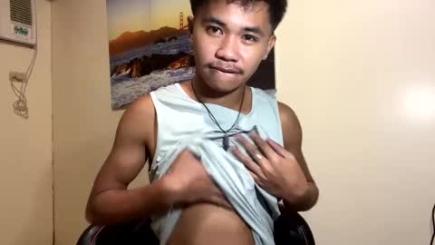 raven354 online show from January 31, 3:33 pm