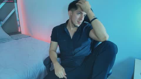 Raven online show from April 18, 9:04 pm