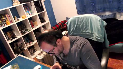 ravingr3d3 online show from January 23, 10:44 pm