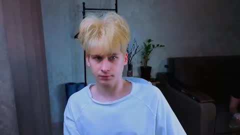 rayondovwson online show from June 27, 3:39 pm
