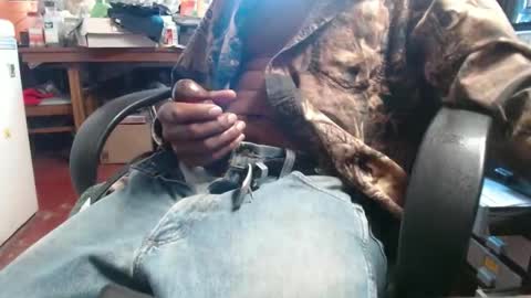 Ray online show from December 19, 8:23 pm