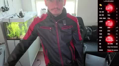 Rayzel online show from March 16, 3:16 pm