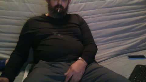 Snapshot of razumuhin chatting on December 19, 1:07 am PLAYING COCK HERO online show from December 19, 1:07 am