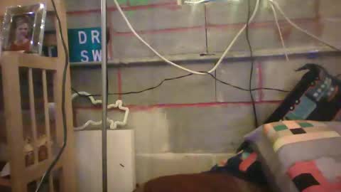 Snapshot of recka810 chatting on February 9, 5:29 am recka810 online show from February 9, 5:29 am