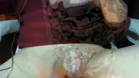 Red online show from February 18, 9:53 pm