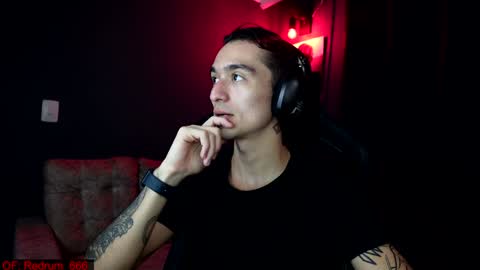 Red online show from December 6, 7:01 pm