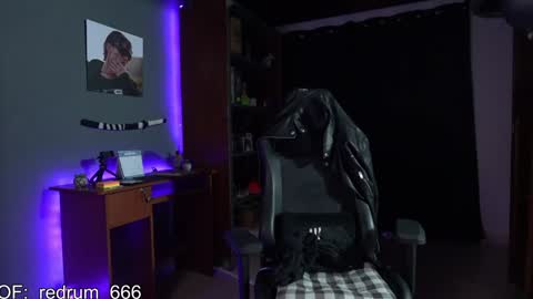 Red online show from January 30, 9:36 pm