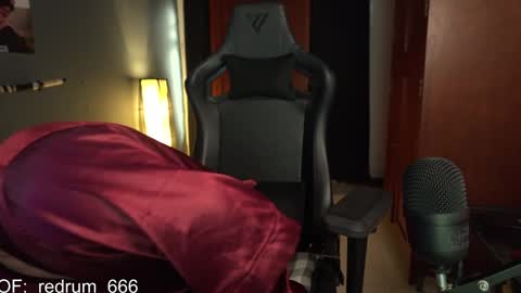 Red online show from January 25, 4:35 pm