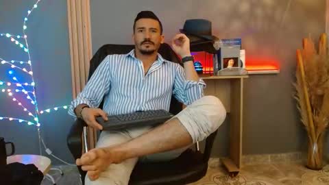   REIKO  online show from February 6, 3:42 pm