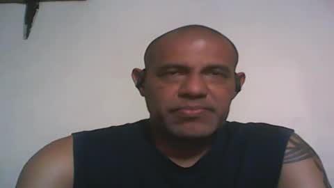 Snapshot of retlam37 chatting on October 6, 3:33 am Walter online show from October 6, 3:33 am