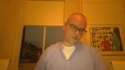 Attention whore online show from December 10, 3:55 pm