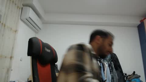 Chris online show from November 2, 4:22 pm