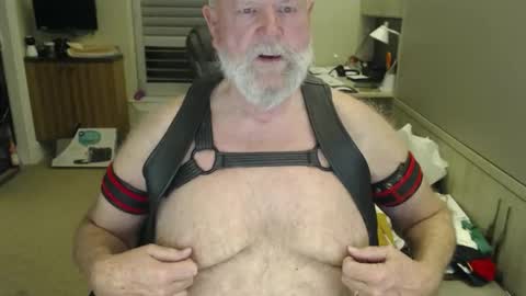 rfreitag01 online show from January 15, 12:25 am