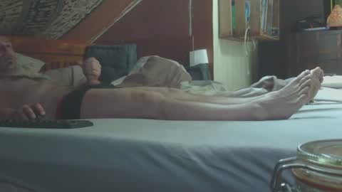 rhumgom40 online show from February 9, 3:01 pm