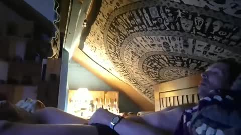 rhumgom40 online show from April 17, 3:53 am