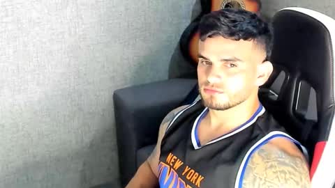 ricardogonzalez666 online show from November 11, 11:32 pm