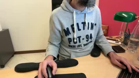 riccardofortis online show from October 13, 4:35 pm