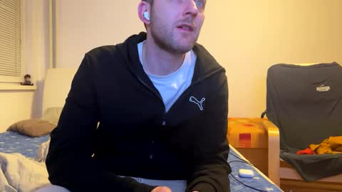 Snapshot of ricciardio chatting on January 23, 10:54 pm ricciardio online show from January 23, 10:54 pm