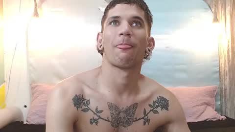 rich and kitty  online show from December 17, 4:31 am