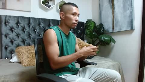 richar_voller online show from September 19, 11:10 am