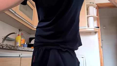 riia362963 online show from February 26, 8:48 am