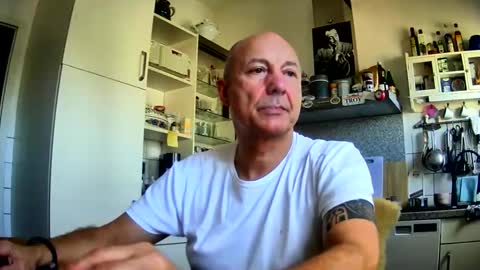 Snapshot of roadrunnerger chatting on October 18, 10:53 am roadrunnerger online show from October 18, 10:53 am