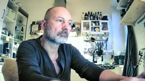 Snapshot of roadrunnerger chatting on February 18, 5:00 pm roadrunnerger online show from February 18, 5:00 pm