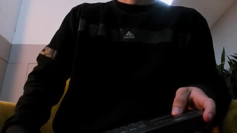 Roan Birkin online show from February 8, 7:51 pm